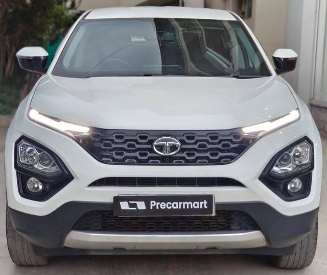 https://images10.gaadi.com/usedcar_image/4598670/original/processed_c7a3f66a0e054ba2dcbb44c5ccb80729.jpeg?imwidth=6402