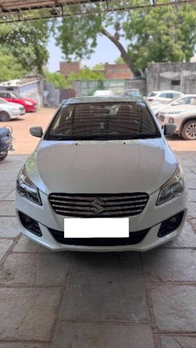 https://images10.gaadi.com/usedcar_image/4598680/original/processed_aec11a1b-6db0-4e39-a2d2-a98dc89b9bfb.jpeg?imwidth=6400