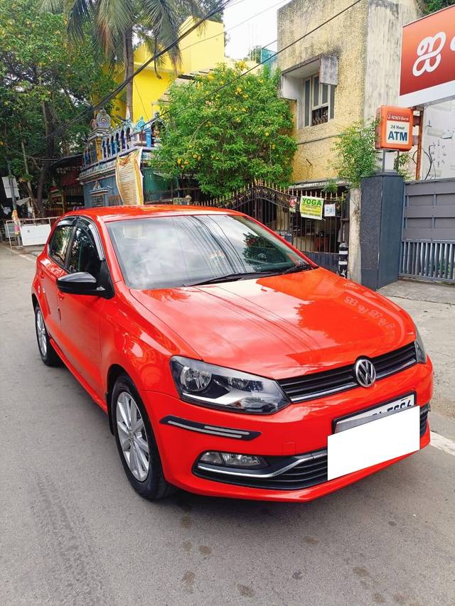 https://images10.gaadi.com/usedcar_image/4598684/original/processed_cbdc0bad36c44deffad96b57986dc8da.jpg?imwidth=6400