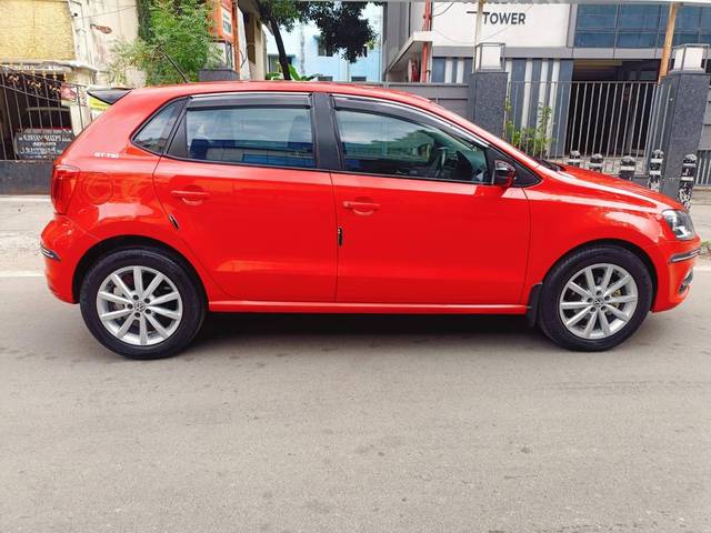 https://images10.gaadi.com/usedcar_image/4598684/original/processed_e87413e86121f7bfa21cf3ef6c49108b.jpg?imwidth=6401