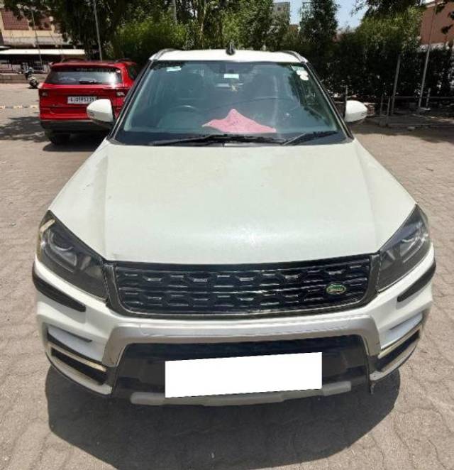 https://images10.gaadi.com/usedcar_image/4598696/original/processed_c57fe542-9076-435b-959b-703265279bc8.jpeg?imwidth=6400