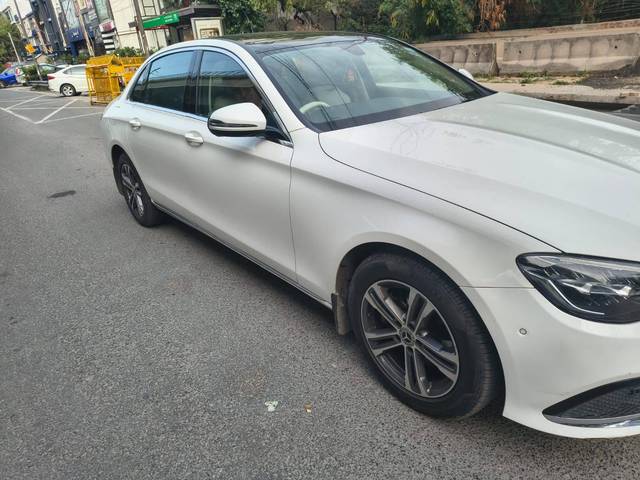 https://images10.gaadi.com/usedcar_image/4598704/original/processed_cd0f2c5ddcd3691458479c7410f9df3c.jpg?imwidth=6401