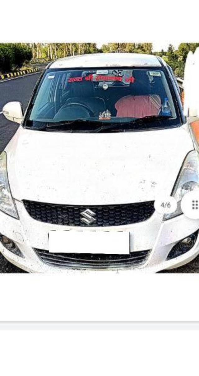 https://images10.gaadi.com/usedcar_image/4598705/original/processed_01474e12-0665-4d78-80c5-0fc60d311c12.jpg?imwidth=6400
