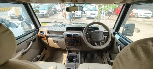 https://images10.gaadi.com/usedcar_image/4598710/original/9049ef61f968edb547b5445e2adb8a80.jpeg?imwidth=6402