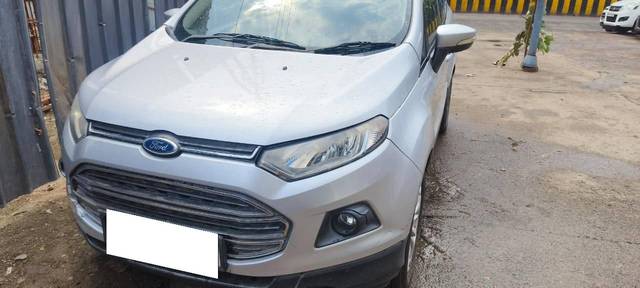 https://images10.gaadi.com/usedcar_image/4598722/original/processed_92e6e3399689ed0c6153838172cdf555.jpeg?imwidth=6401