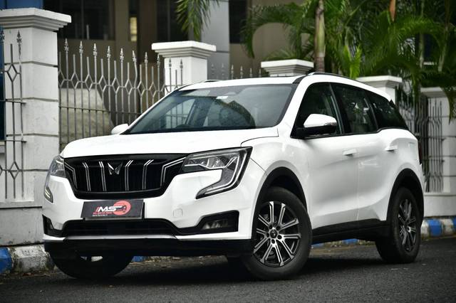 https://images10.gaadi.com/usedcar_image/4598723/original/processed_696bc223f46dcedacc495933ab7f706f.jpg?imwidth=6400