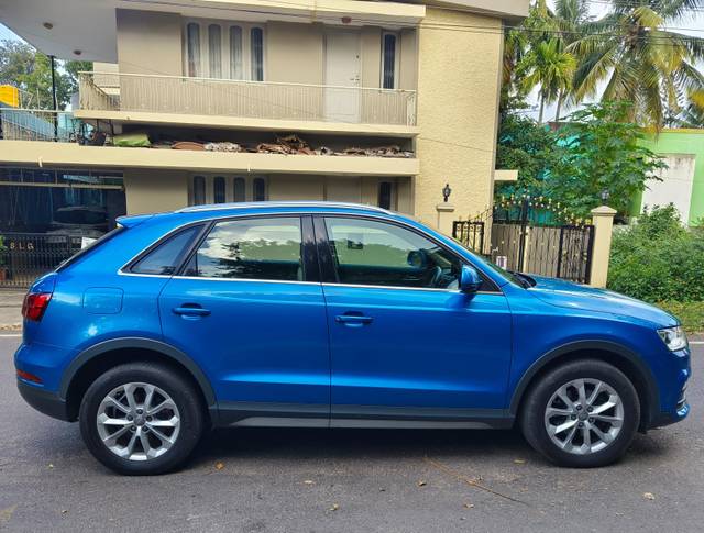 https://images10.gaadi.com/usedcar_image/4598726/original/processed_b4b49d830906443841b235006b87d16e.jpg?imwidth=6401
