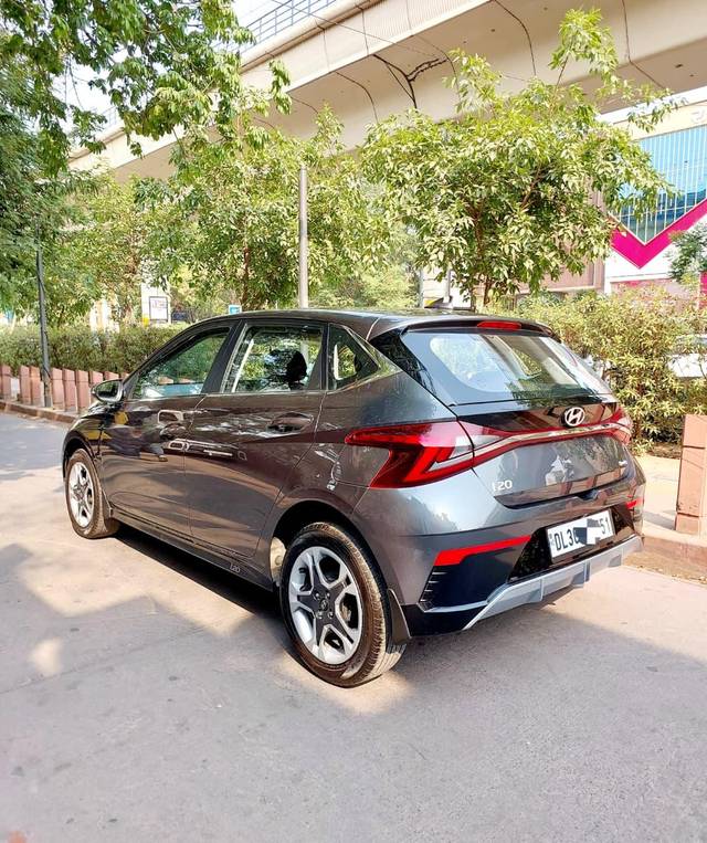 https://images10.gaadi.com/usedcar_image/4598800/original/processed_ed978c64383a8115aa208f5694fc67ce.jpg?imwidth=6402
