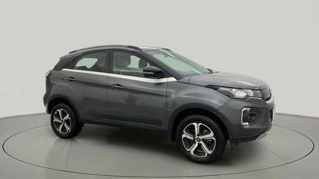 https://images10.gaadi.com/usedcar_image/4598802/original/a1fe88cb7a7c48164f4ac48f254e99aa.jpg?imwidth=6400