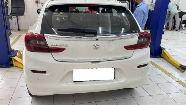 https://images10.gaadi.com/usedcar_image/4598814/original/processed_79f351ae-2102-4cf7-8bc7-36c98b7e6f85.jpg?imwidth=6400