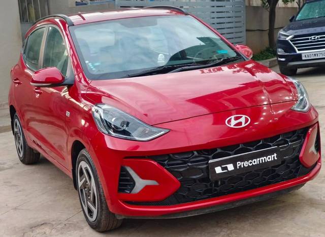 https://images10.gaadi.com/usedcar_image/4598815/original/processed_af9aa24186ce2329bdd9524dd157d636.jpg?imwidth=6400