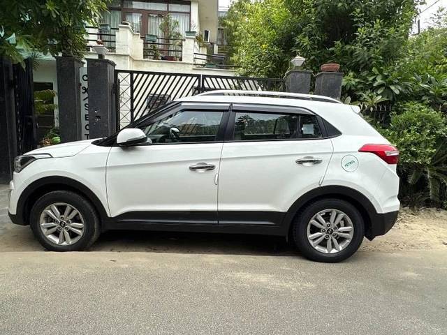 https://images10.gaadi.com/usedcar_image/4598843/original/processed_f8db76fc-dfb7-4520-b563-b8c6a493a921.jpg?imwidth=6402