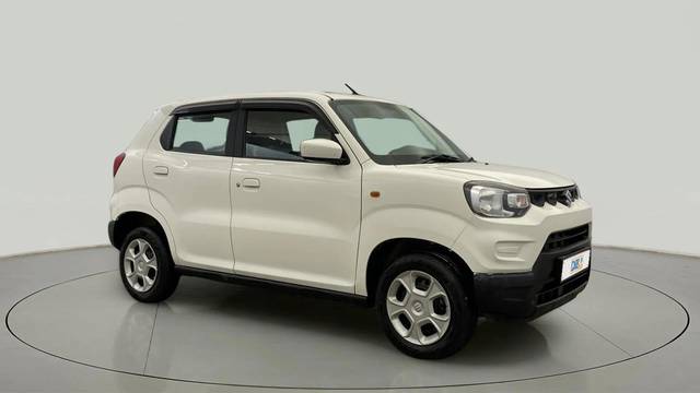https://images10.gaadi.com/usedcar_image/4598859/original/ebbb894b9c75956b42be63be5912be8c.jpg?imwidth=6400
