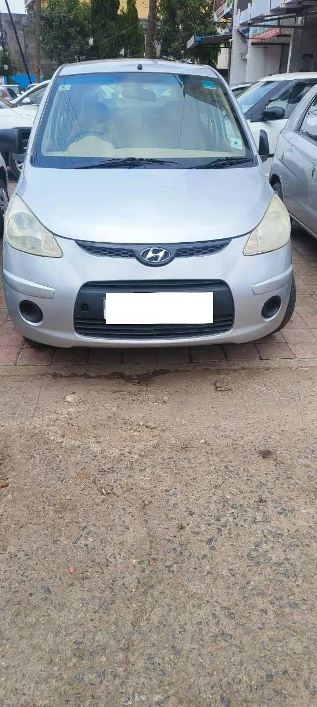 https://images10.gaadi.com/usedcar_image/4598860/original/processed_8bcd21afbe3aed3a08cdb4dfca49bebe.jpeg?imwidth=6400