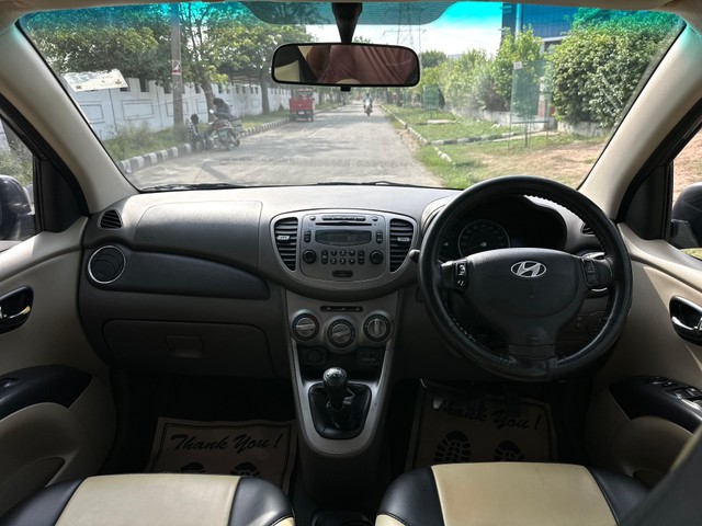 Second-hand 2012 Hyundai i10 Asta for sale in Chandigarh-4