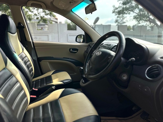 Second-hand 2012 Hyundai i10 Asta for sale in Chandigarh-3