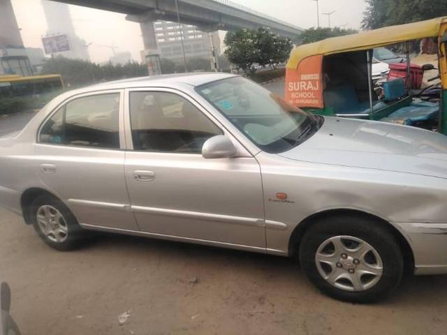 https://images10.gaadi.com/usedcar_image/4598881/original/processed_c9f82496-b5a8-4673-9e61-0cd2ea9a8326.jpg?imwidth=6401