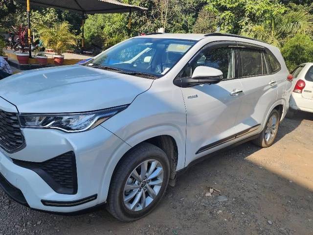 https://images10.gaadi.com/usedcar_image/4598884/original/processed_4a2148fb-3ae1-465a-ae10-7fb594743b4a.jpeg?imwidth=6401