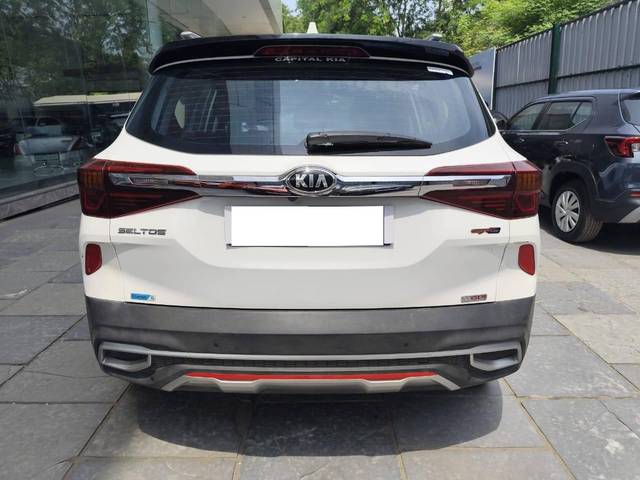 https://images10.gaadi.com/usedcar_image/4598895/original/processed_600cbc6d5a1a90c9d838e96d83ab20de.jpg?imwidth=6402