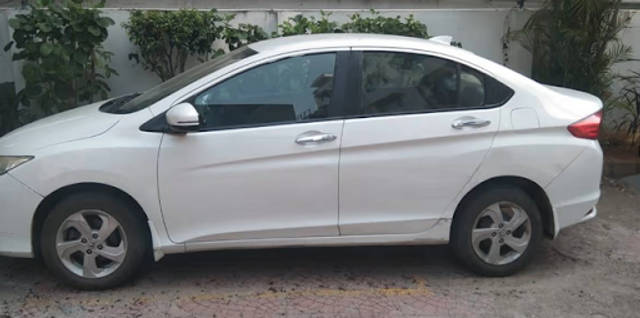 https://images10.gaadi.com/usedcar_image/4598933/original/a4336923b3058ed0ea0cb26aae11f146.png?imwidth=6401