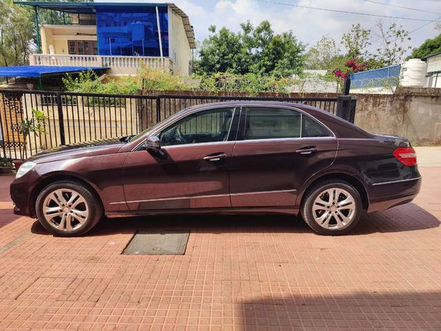 https://images10.gaadi.com/usedcar_image/4598971/original/a9912f05-9c7f-4286-9df8-3fdf61d75e4e.jpg?imwidth=6402