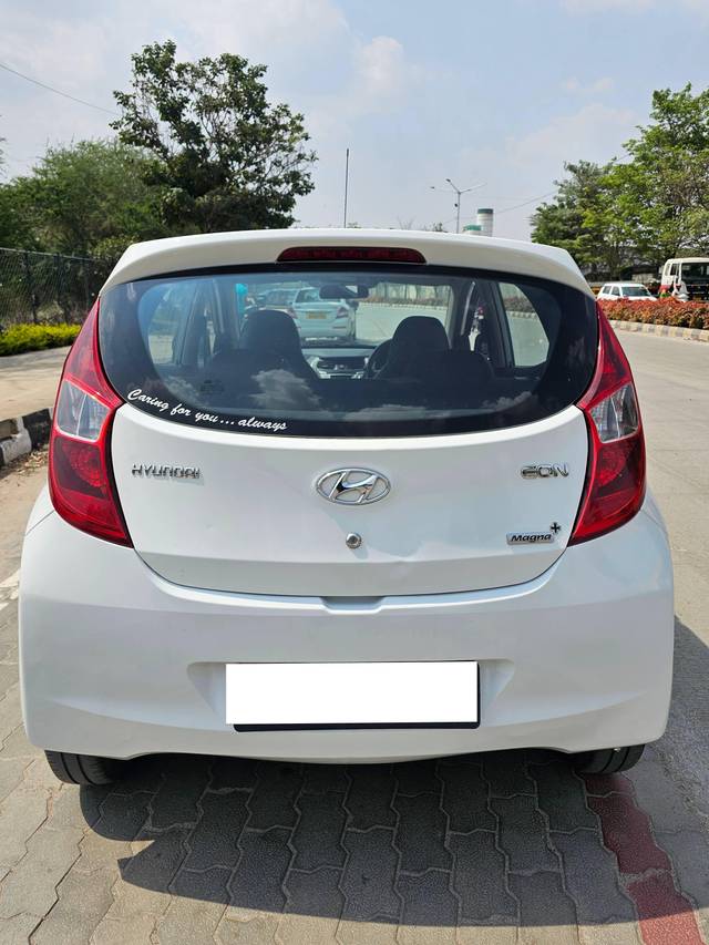 https://images10.gaadi.com/usedcar_image/4599031/original/processed_aa63aadd28bb6ac29176739ca01b470f.jpg?imwidth=6401