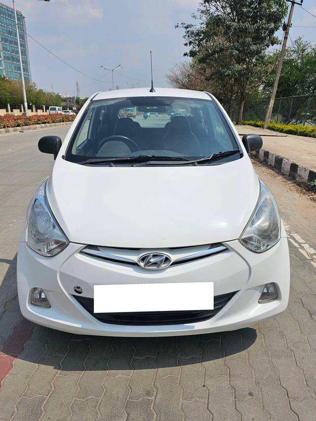 https://images10.gaadi.com/usedcar_image/4599031/original/processed_db419e30068bbdd3cbc4ff1f0fcb2933.jpg?imwidth=6402