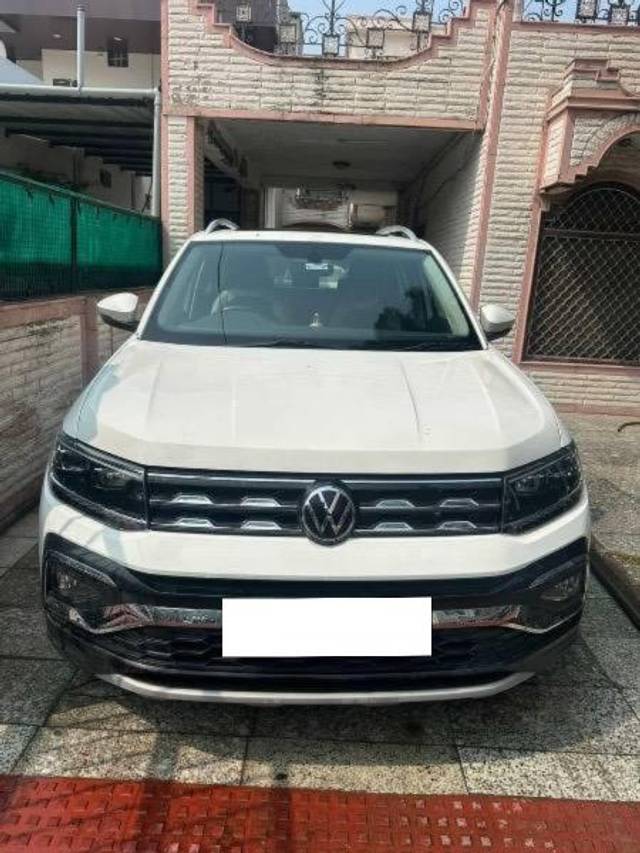 https://images10.gaadi.com/usedcar_image/4599036/original/processed_a2f2c7a5-6643-48e7-a7d7-b2aaf9db4c02.jpeg?imwidth=6400