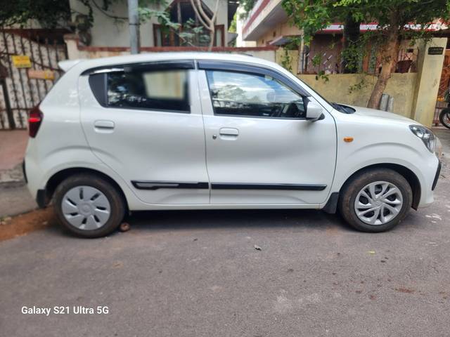 https://images10.gaadi.com/usedcar_image/4599044/original/processed_87148793ef2721ae45618085362f7548.jpg?imwidth=6401