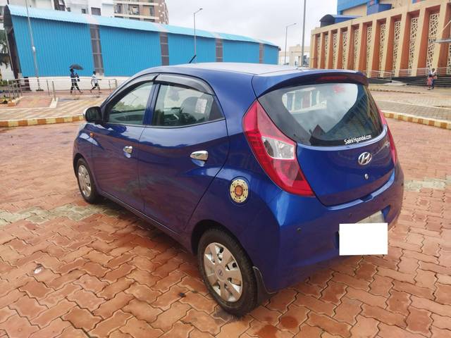 https://images10.gaadi.com/usedcar_image/4599045/original/processed_561f5891429bb92f67c848d06ea79f87.jpg?imwidth=6402