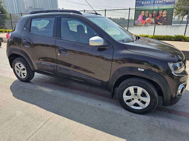 https://images10.gaadi.com/usedcar_image/4599055/original/processed_e87d9b7993a804a8bd292b4ef34c4e99.jpg?imwidth=6400
