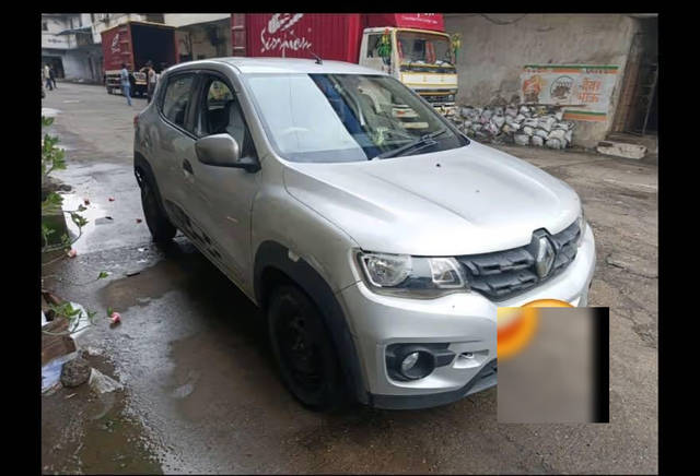 https://images10.gaadi.com/usedcar_image/4599098/original/b761a63c-74ff-4052-a8d4-c1818bfac9e3.png?imwidth=6400