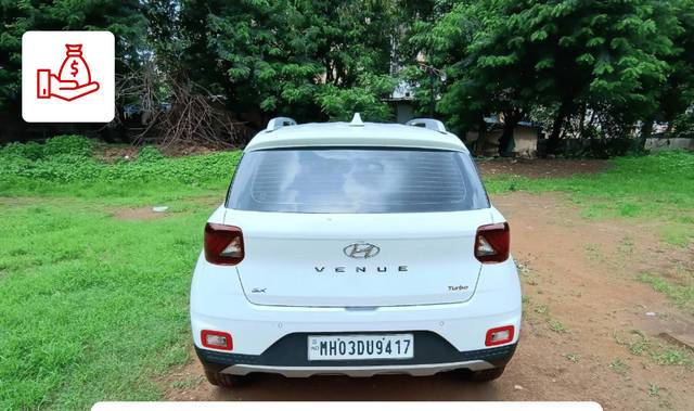 https://images10.gaadi.com/usedcar_image/4599122/original/processed_8c552cd1eb8b6d732782539f49794949.png?imwidth=6402