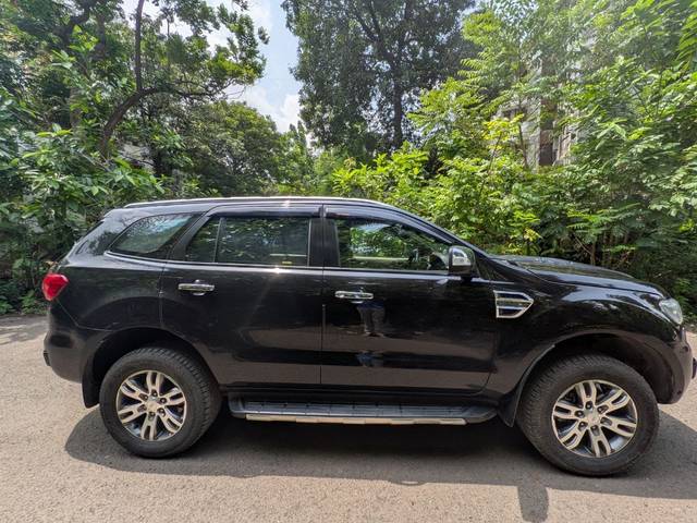 https://images10.gaadi.com/usedcar_image/4599135/original/18885090326233b7f7907e5e4846dd41.jpeg?imwidth=6401