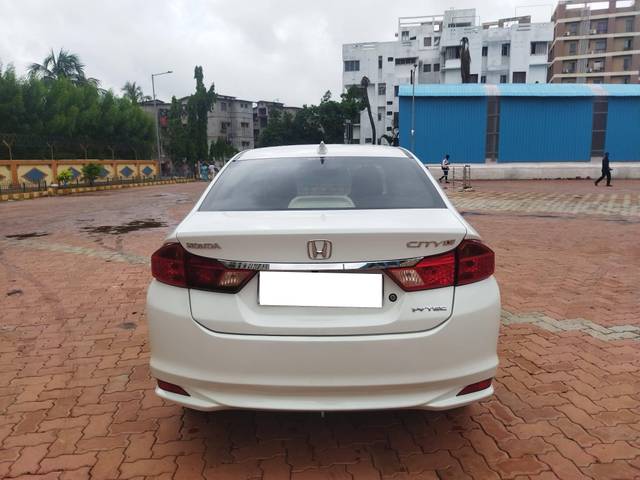 https://images10.gaadi.com/usedcar_image/4599139/original/processed_d16f2f0337b2ae2cc5d1aaec349b9817.jpg?imwidth=6402