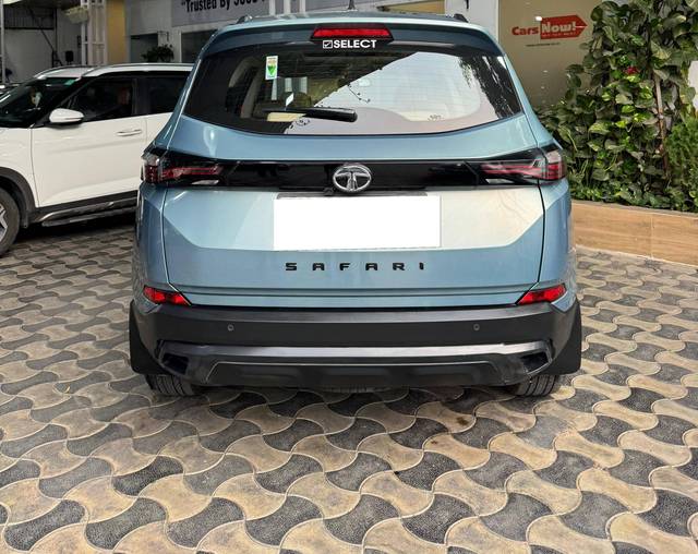 https://images10.gaadi.com/usedcar_image/4599141/original/processed_dbe642a0c1a154dd5107b91cc93921eb.jpg?imwidth=6402