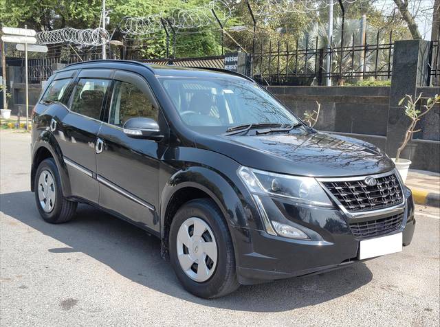 https://images10.gaadi.com/usedcar_image/4599143/original/processed_8447c953c30fc6a2dbf5aae2b9bf12e6.jpg?imwidth=6400