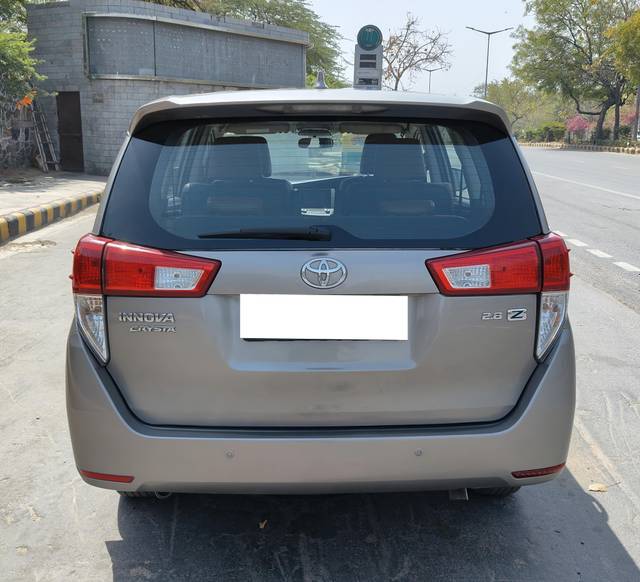 https://images10.gaadi.com/usedcar_image/4599147/original/processed_c830ed1a78a5e5ca3786fd0b5a2cce47.jpg?imwidth=6402