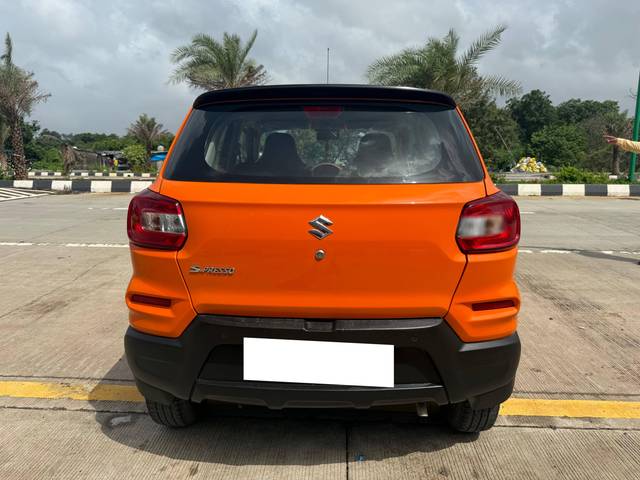 https://images10.gaadi.com/usedcar_image/4599168/original/processed_20f31097-634d-49b4-a39e-072cff58b68f.jpg?imwidth=6402