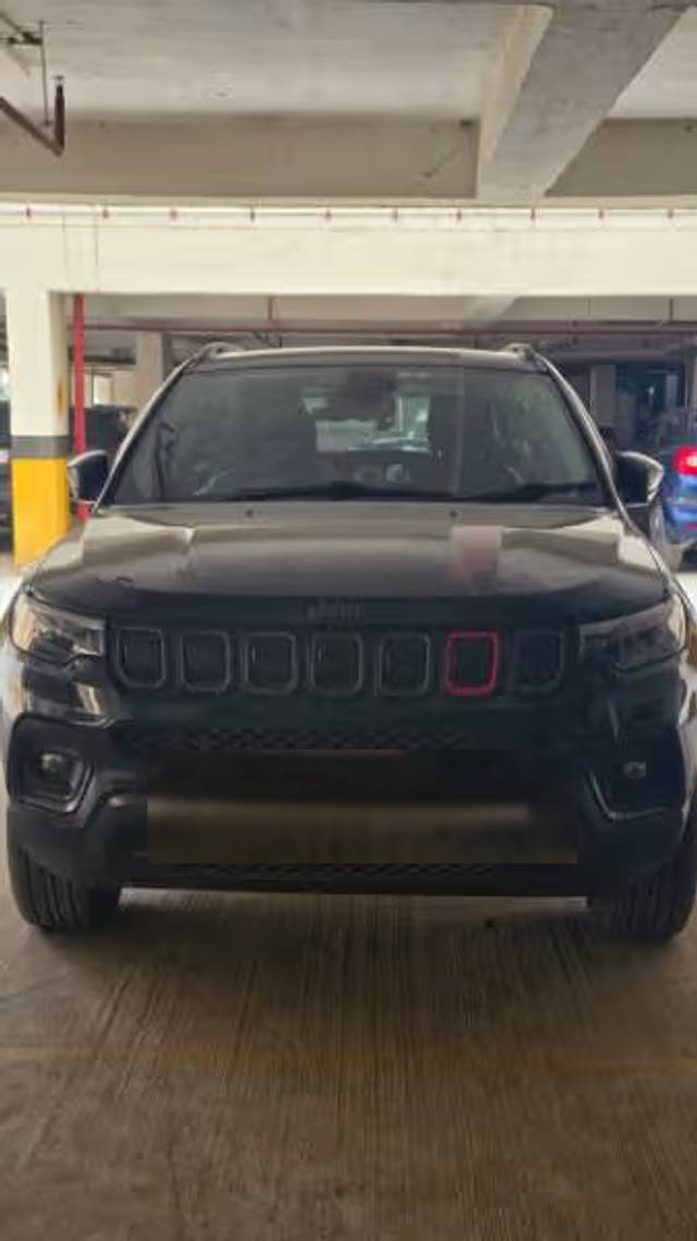 https://images10.gaadi.com/usedcar_image/4599173/original/c9c2c76c-3a13-4540-a37a-05e8f7d20e80.png?imwidth=6402