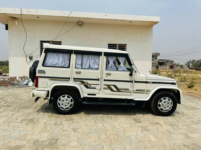 https://images10.gaadi.com/usedcar_image/4599177/original/a7bcc91b2ce2488986a22f81e4f6aabe.jpg?imwidth=6401