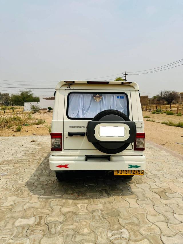 https://images10.gaadi.com/usedcar_image/4599177/original/processed_0c50326373ddfeb42b7adebce991aa23.jpg?imwidth=6402