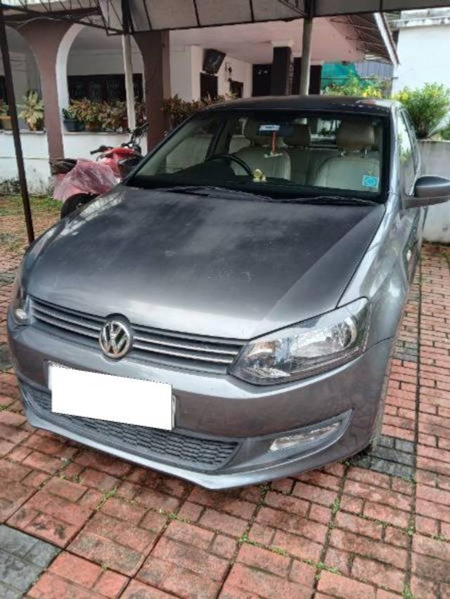 https://images10.gaadi.com/usedcar_image/4599182/original/processed_6001d5a0-d0a2-4dfa-9aa0-98ef236c60ba.jpg?imwidth=6401