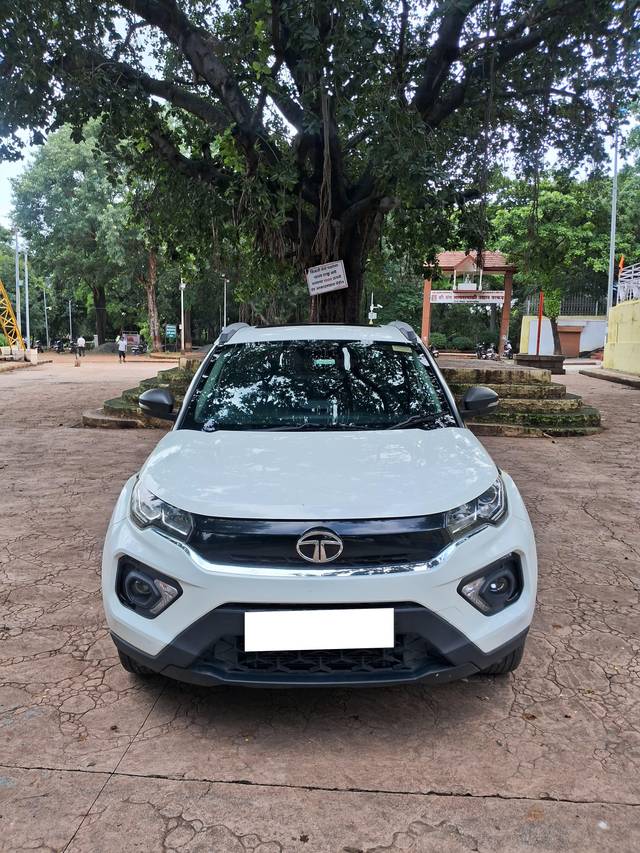 https://images10.gaadi.com/usedcar_image/4599183/original/processed_133203867061978963f79dba69913384.jpg?imwidth=6400