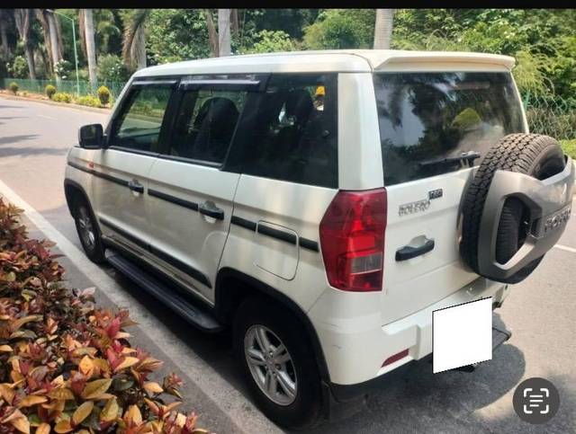 https://images10.gaadi.com/usedcar_image/4599196/original/processed_17629399-86fd-4e74-a6df-9d7189469619.jpeg?imwidth=6401