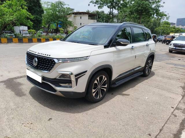 https://images10.gaadi.com/usedcar_image/4599198/original/processed_f1fc1264f527bae8107683603320a5c3.jpg?imwidth=6400