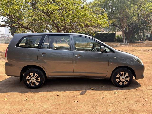 https://images10.gaadi.com/usedcar_image/4599203/original/processed_c444b47a34465b69a70ba7fc0884fc4f.jpg?imwidth=6401