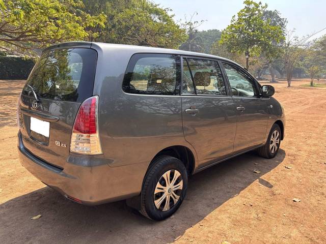 https://images10.gaadi.com/usedcar_image/4599203/original/processed_ff5ea3d7a3826989e02de0dceccba4ce.jpg?imwidth=6402