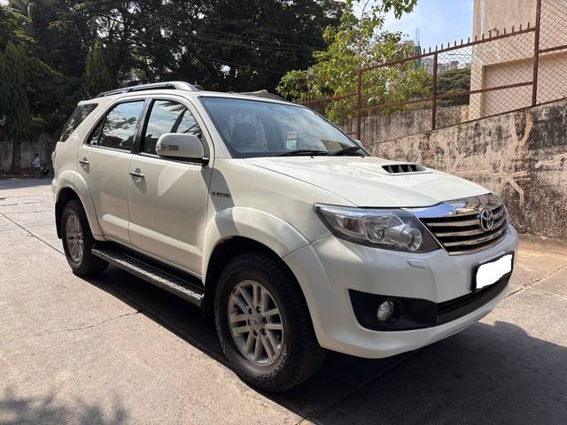 https://images10.gaadi.com/usedcar_image/4599262/original/cada73a0df414dfadf5f7aa241e61119.jpg?imwidth=6401