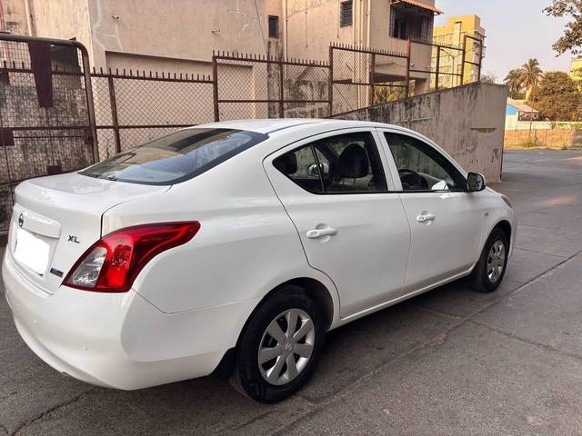 https://images10.gaadi.com/usedcar_image/4599268/original/processed_e5e110f83ff262dac3593393d4278d02.jpg?imwidth=6402